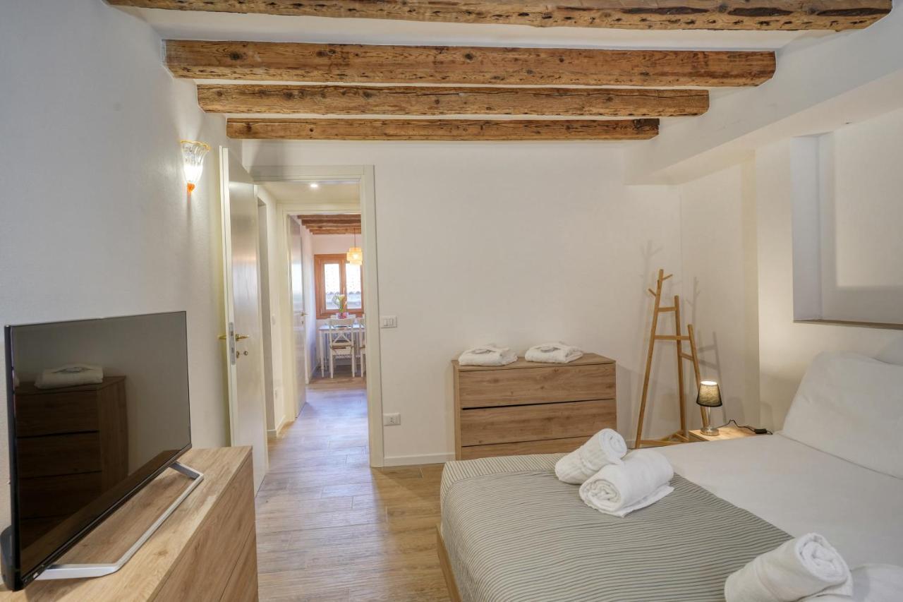 Ecco Suites Apartments Venice Exterior photo