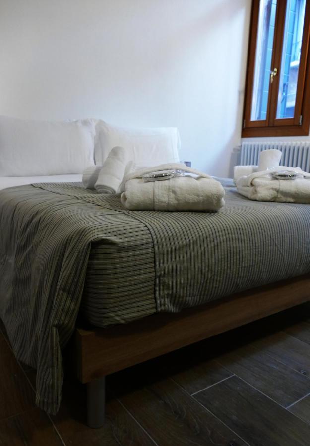 Ecco Suites Apartments Venice Exterior photo